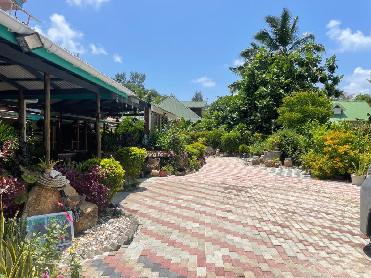 Bwaver Cottage 라디게 외부 사진
