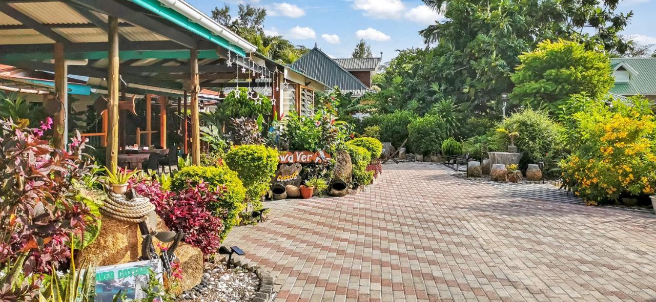 Bwaver Cottage 라디게 외부 사진