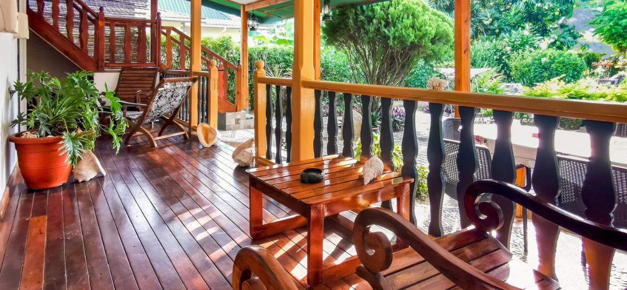 Bwaver Cottage 라디게 외부 사진