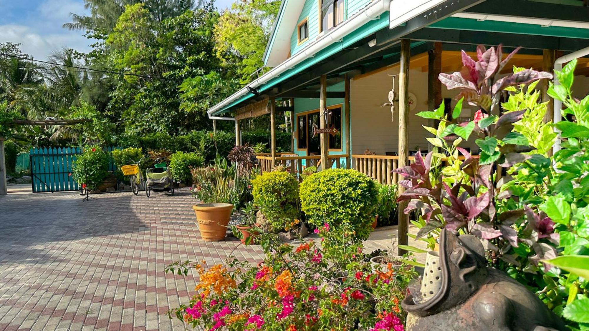 Bwaver Cottage 라디게 외부 사진
