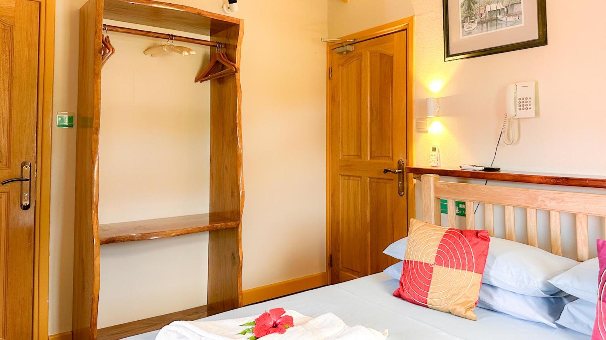 Bwaver Cottage 라디게 외부 사진