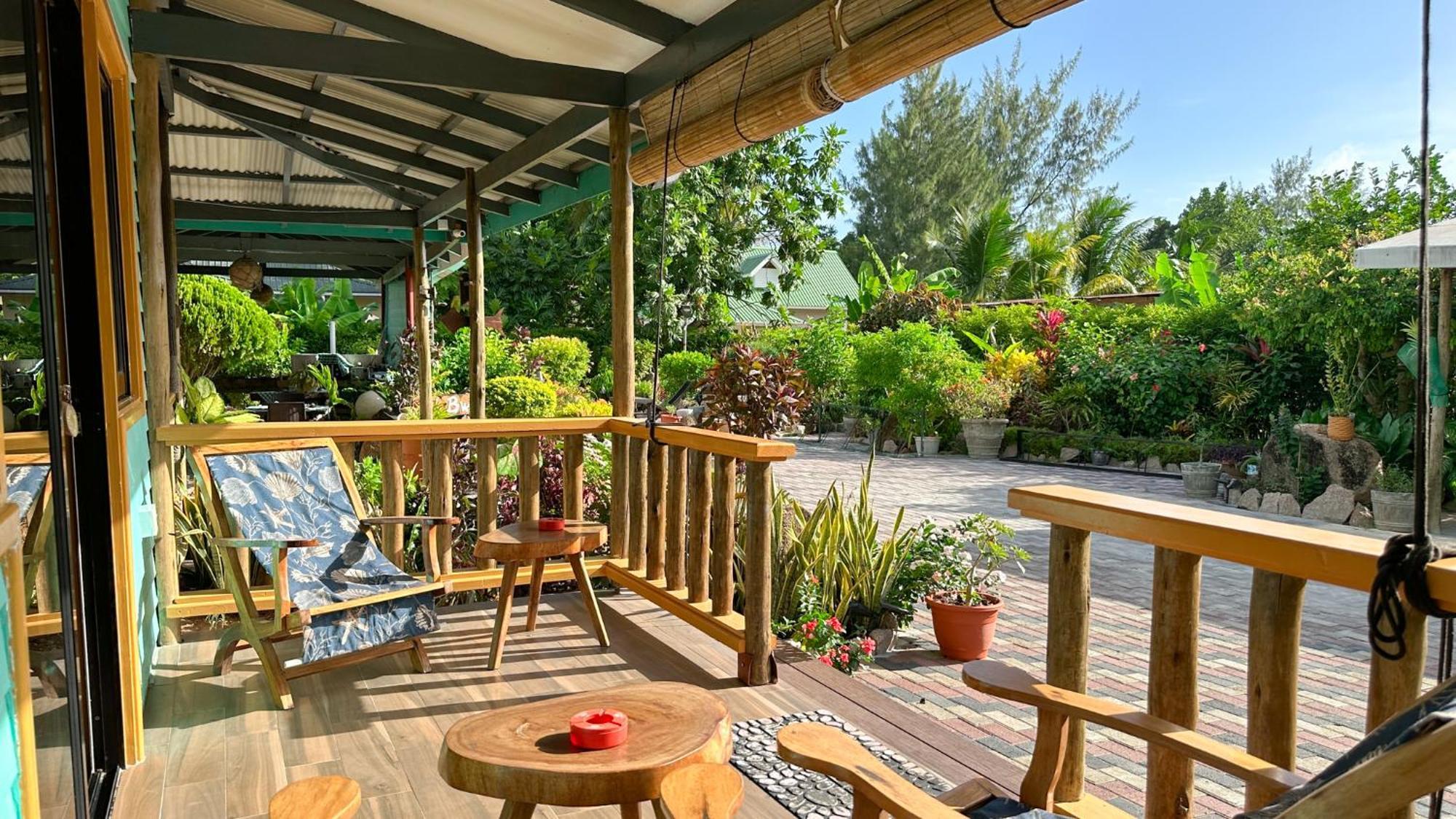 Bwaver Cottage 라디게 외부 사진
