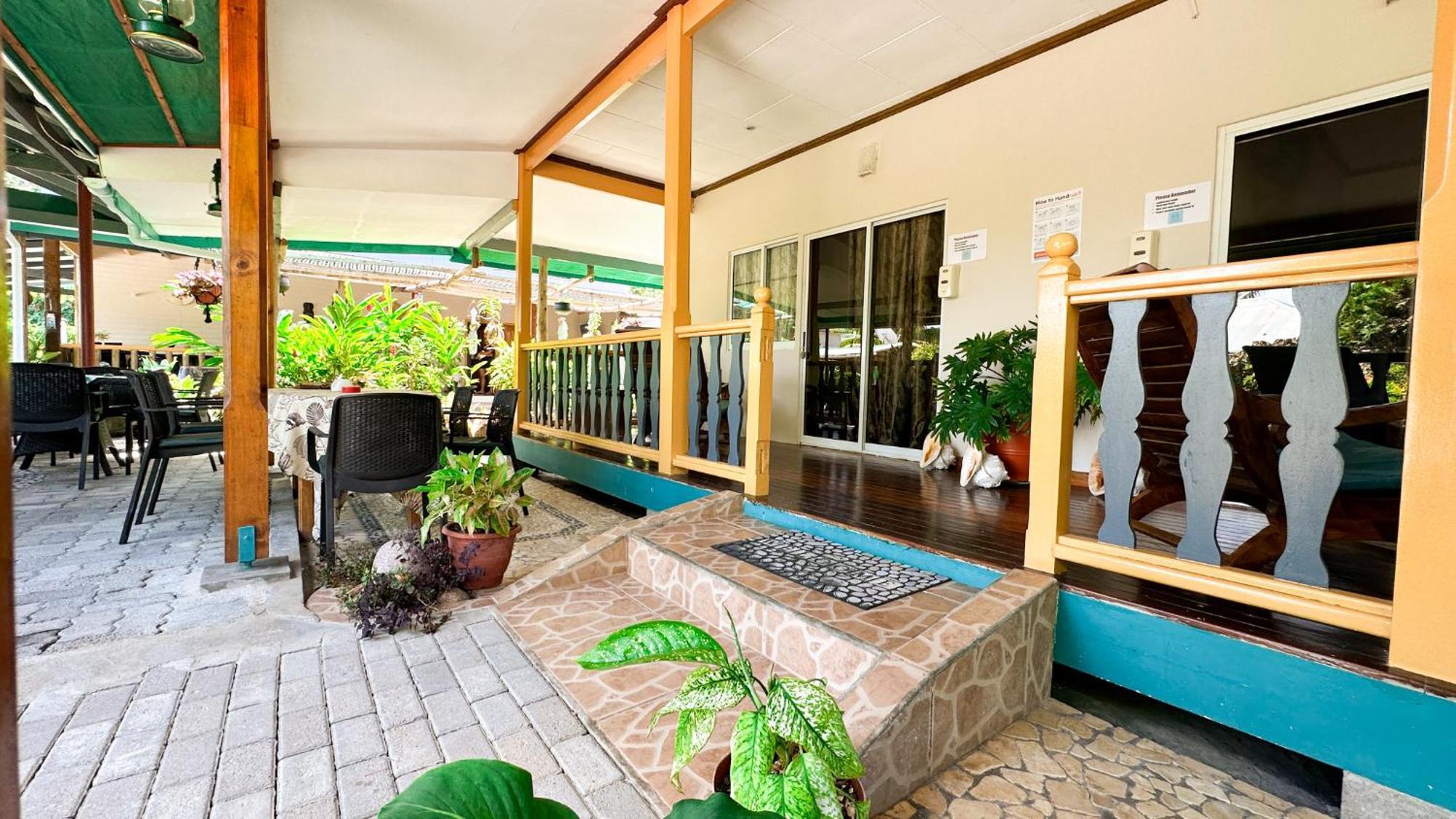 Bwaver Cottage 라디게 외부 사진