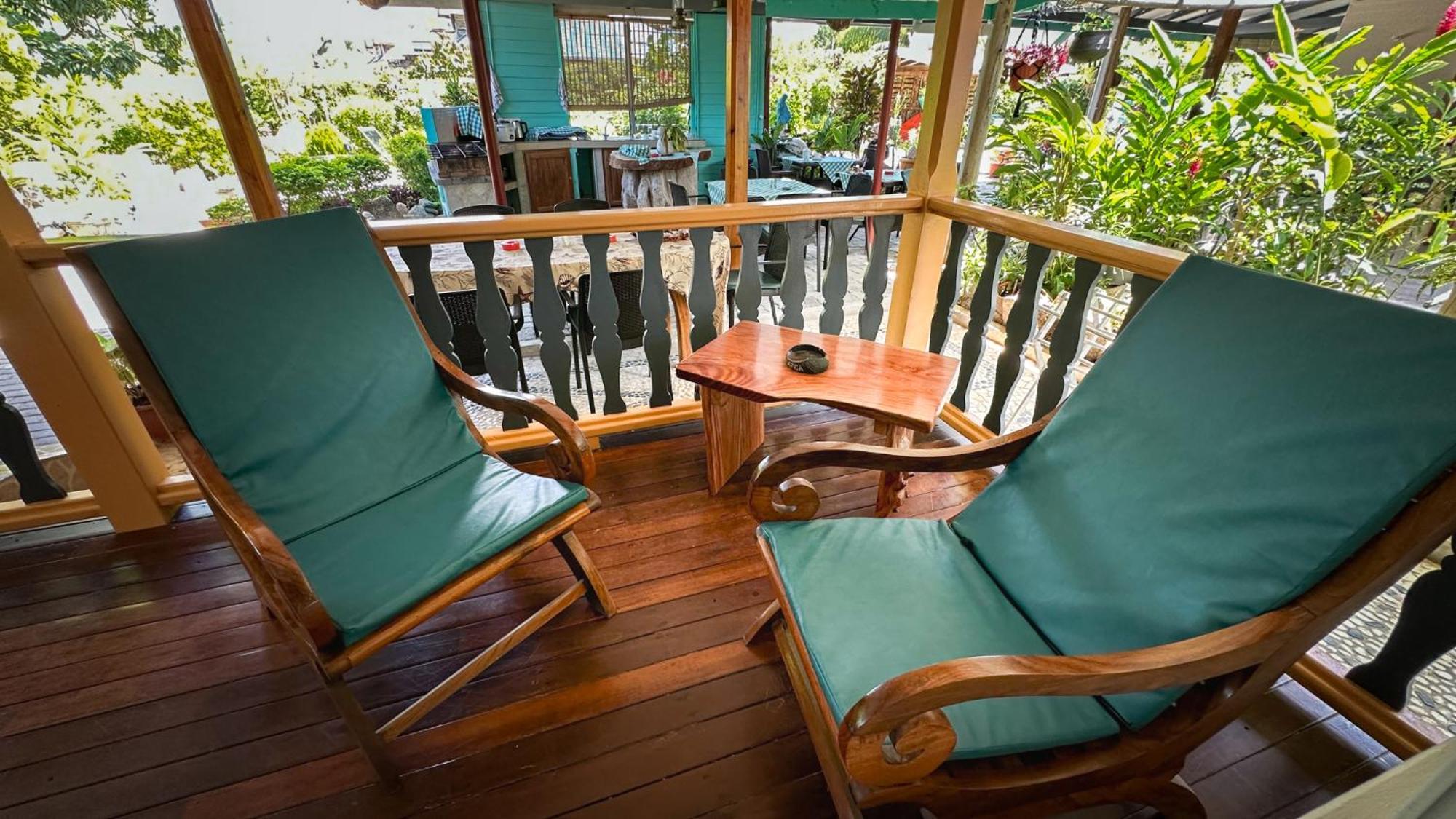 Bwaver Cottage 라디게 외부 사진