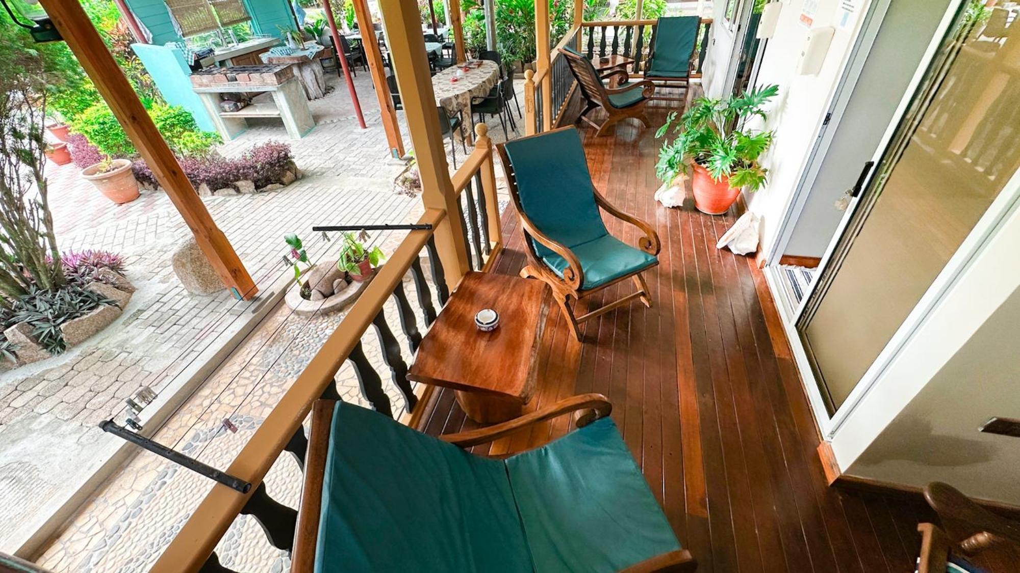 Bwaver Cottage 라디게 외부 사진
